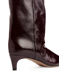 Spitze Boots mit Kitten-Heel-Absatz