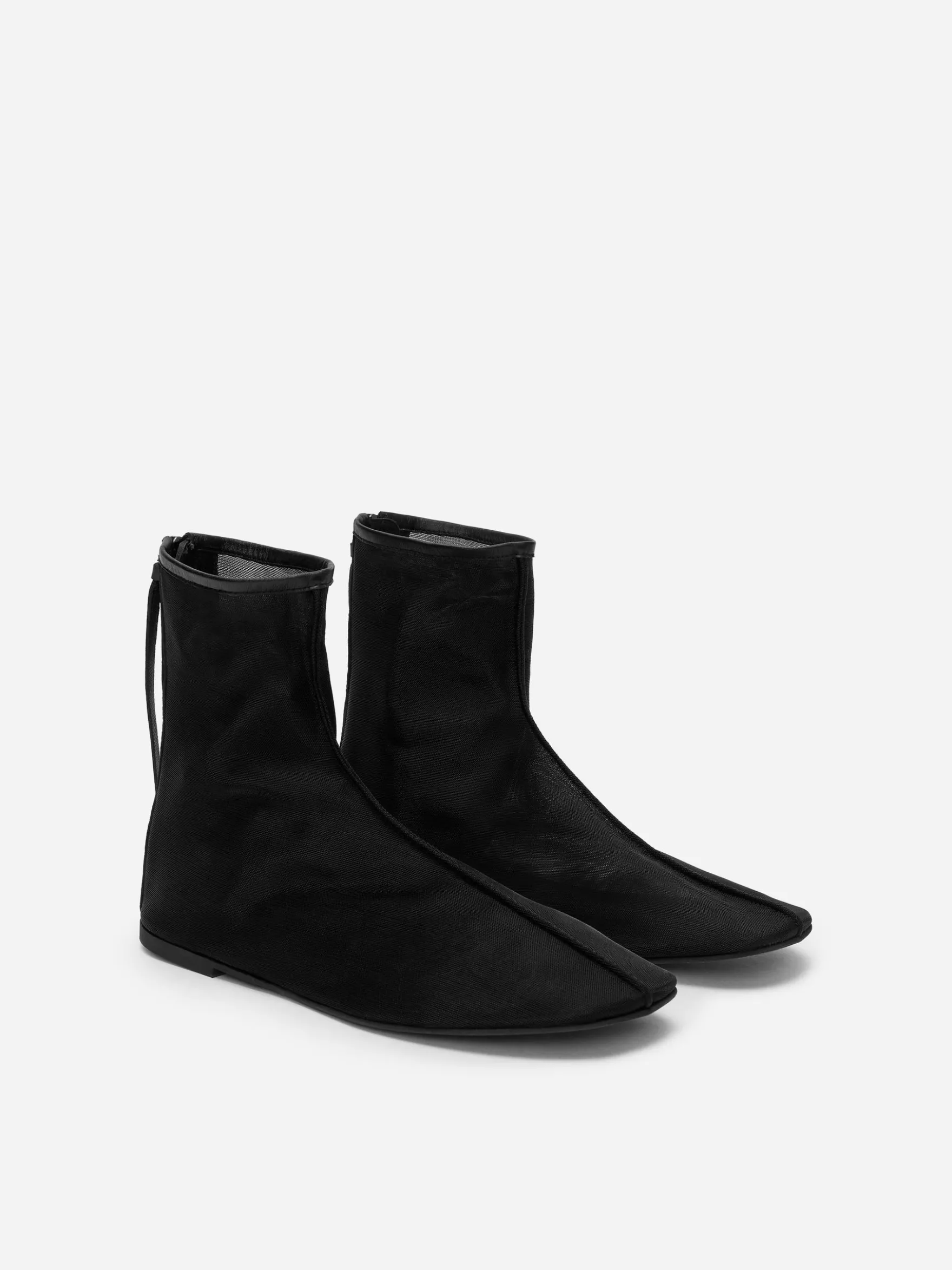 Stiefel aus Mesh