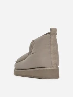 Stiefel mit Füllung