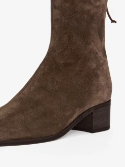 Stiefelette aus Spaltvelours