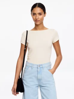 Stretch-T-Shirt mit U-Boot-Ausschnitt