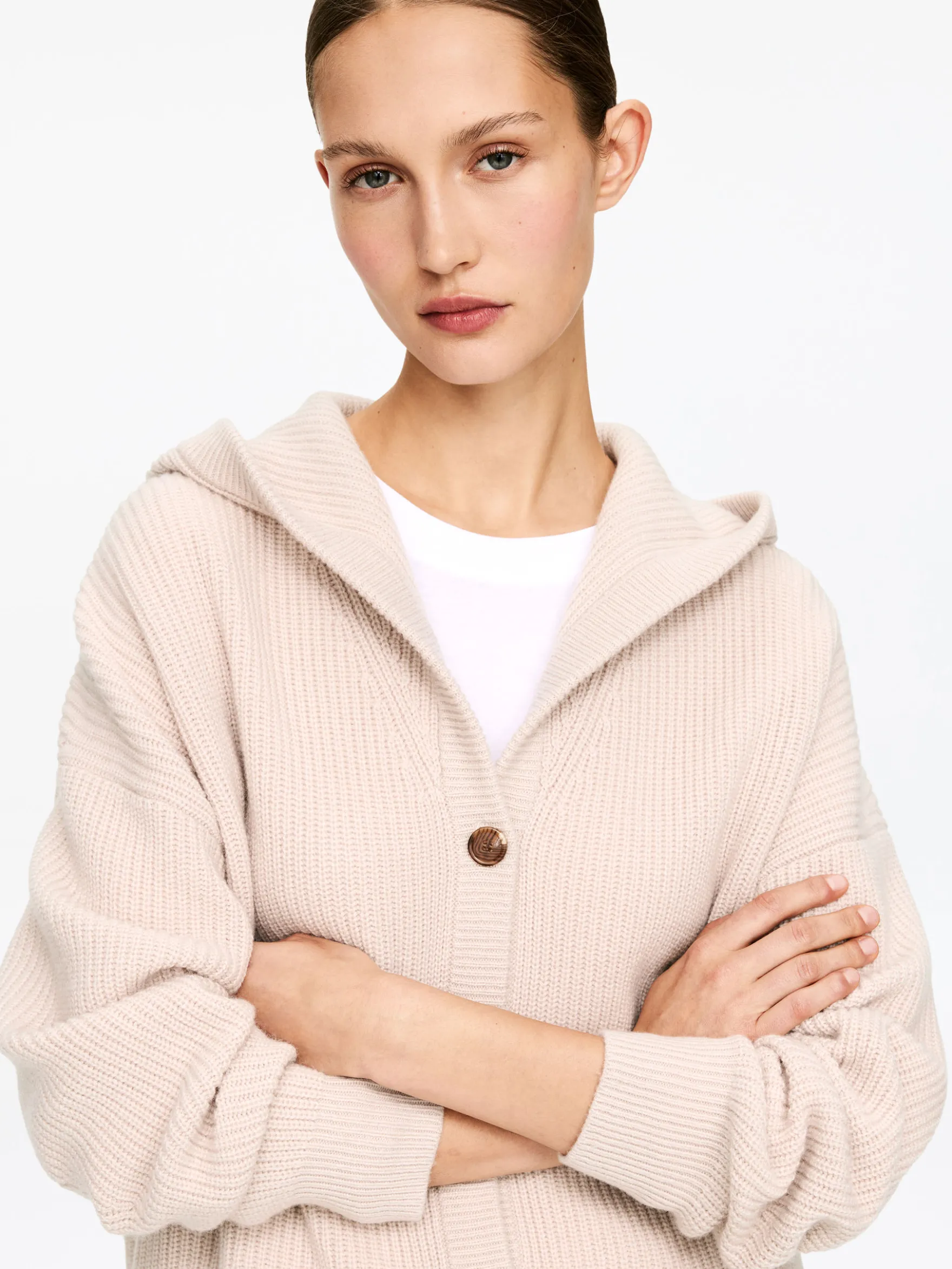 Strickjacke aus Kaschmir und Wolle mit Kapuze