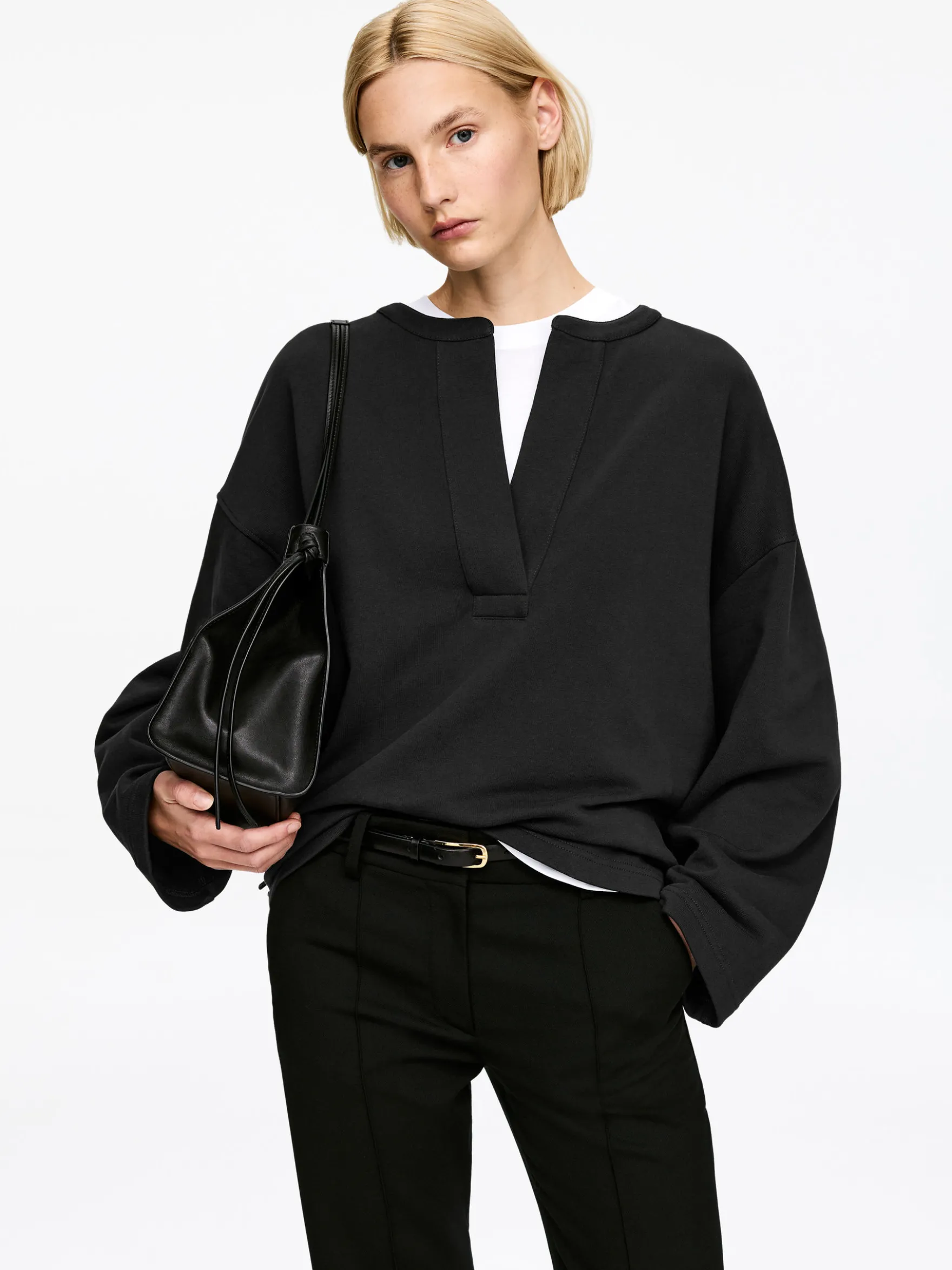 Sweatshirt mit Schlitz
