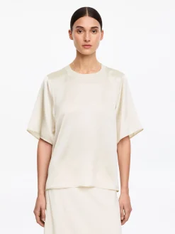T-Shirt aus Seidensatin