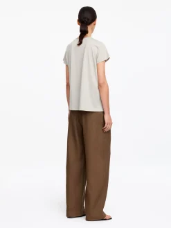 T-Shirt mit U-Ausschnitt