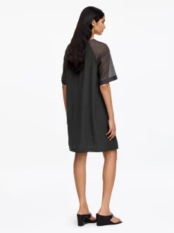 T-Shirt-Kleid aus Seide