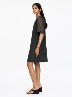 T-Shirt-Kleid aus Seide