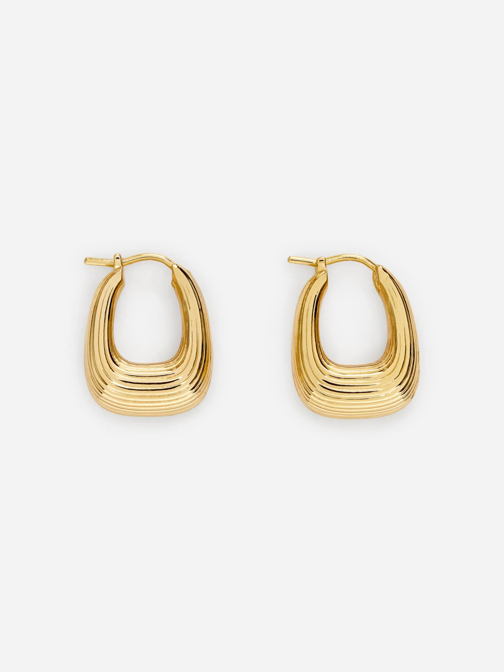 Vergoldete Hoops