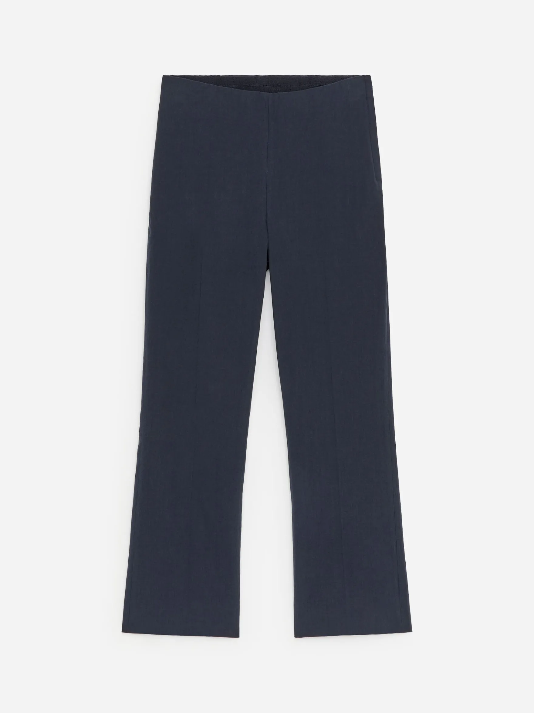 Verkürzte, ausgestellte Hose