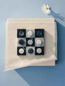 Versilberte Kordelkette