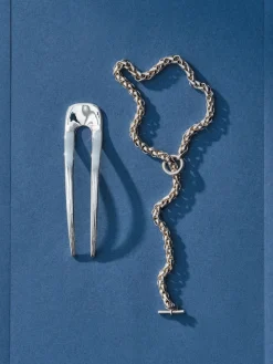 Versilberte Kordelkette