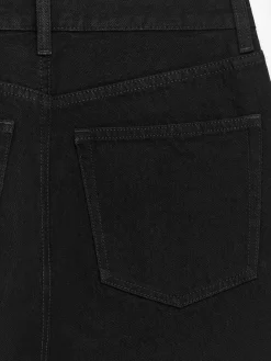 VIOLET Tapered Jeans
