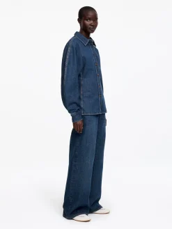 Vorgeformtes Jeanshemd