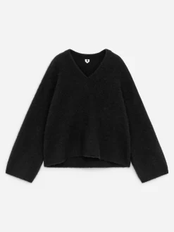 V-Pullover aus Alpakawolle und Wolle