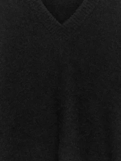 V-Pullover aus Alpakawolle und Wolle