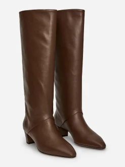 Wadenhoher Lederstiefel