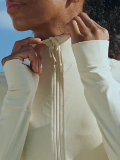 Weiche Stretch-Jacke mit Reißverschluss
