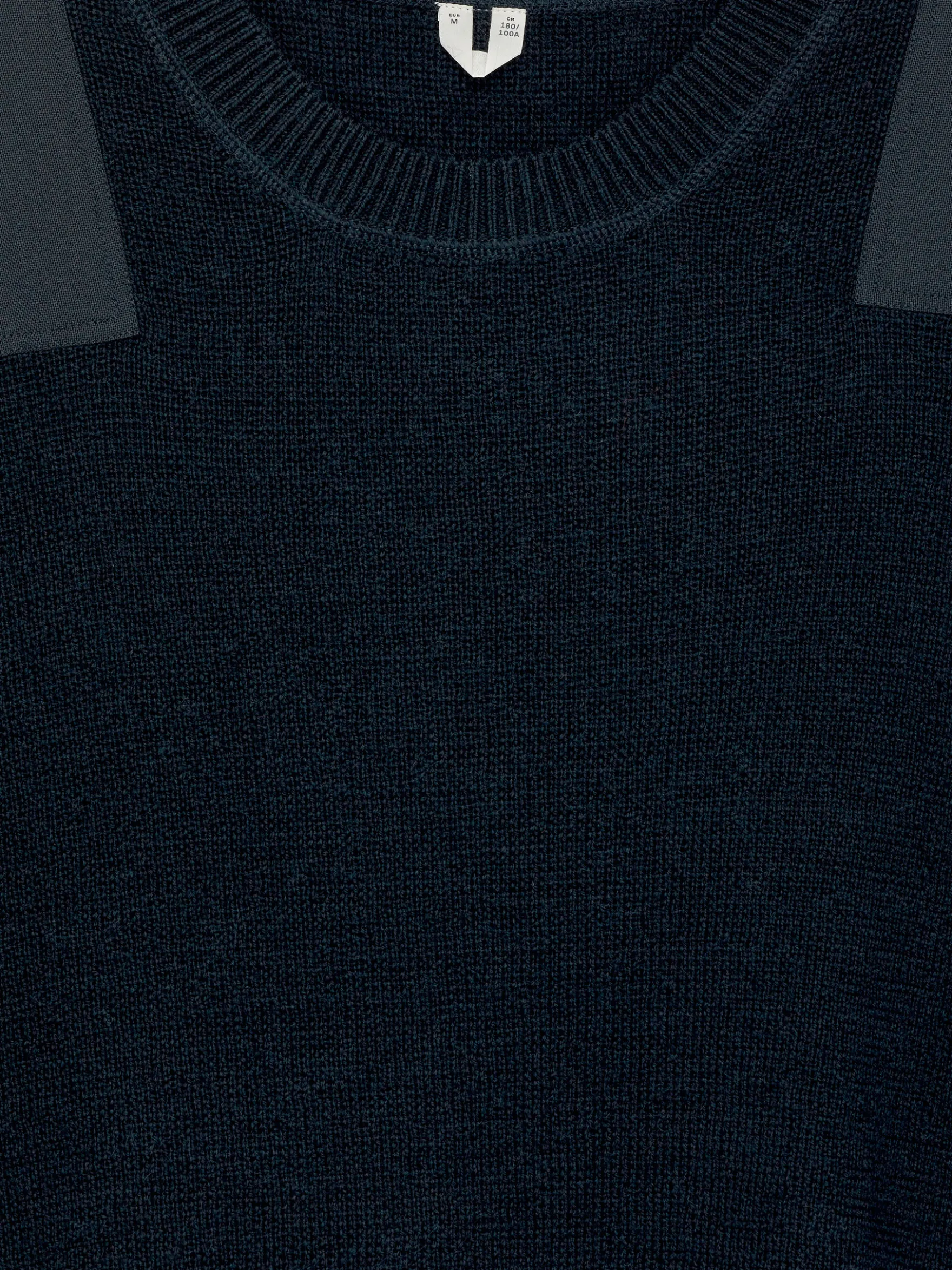 Wollpullover mit Patches